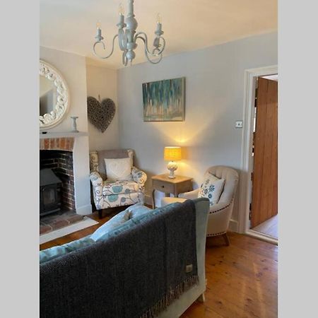 Angel Cottage, Boxgrove, Chichester - Relax And Unwind Exteriör bild