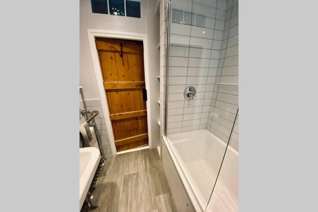 Angel Cottage, Boxgrove, Chichester - Relax And Unwind Exteriör bild